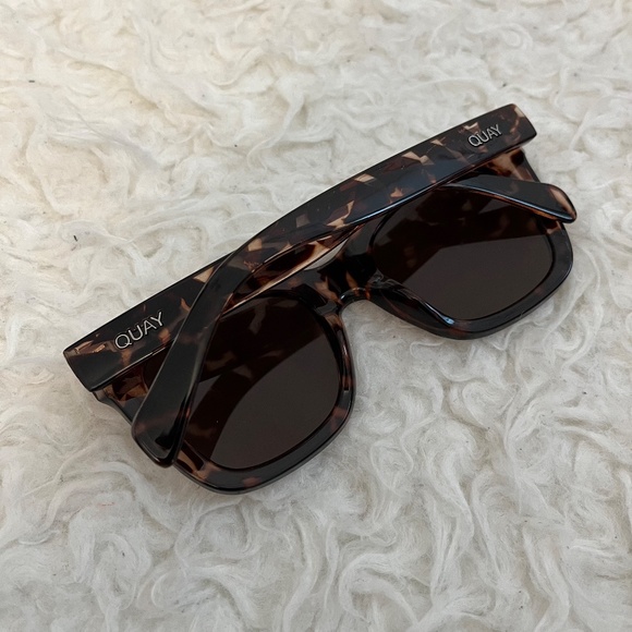 QUAY Tortoise Smoke Sunglasses